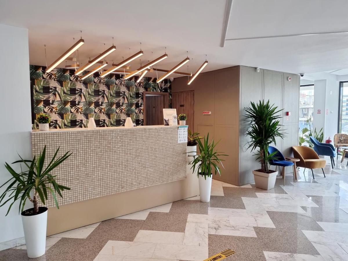 Hotel Clas Mamaia Nord Navodari Exterior photo