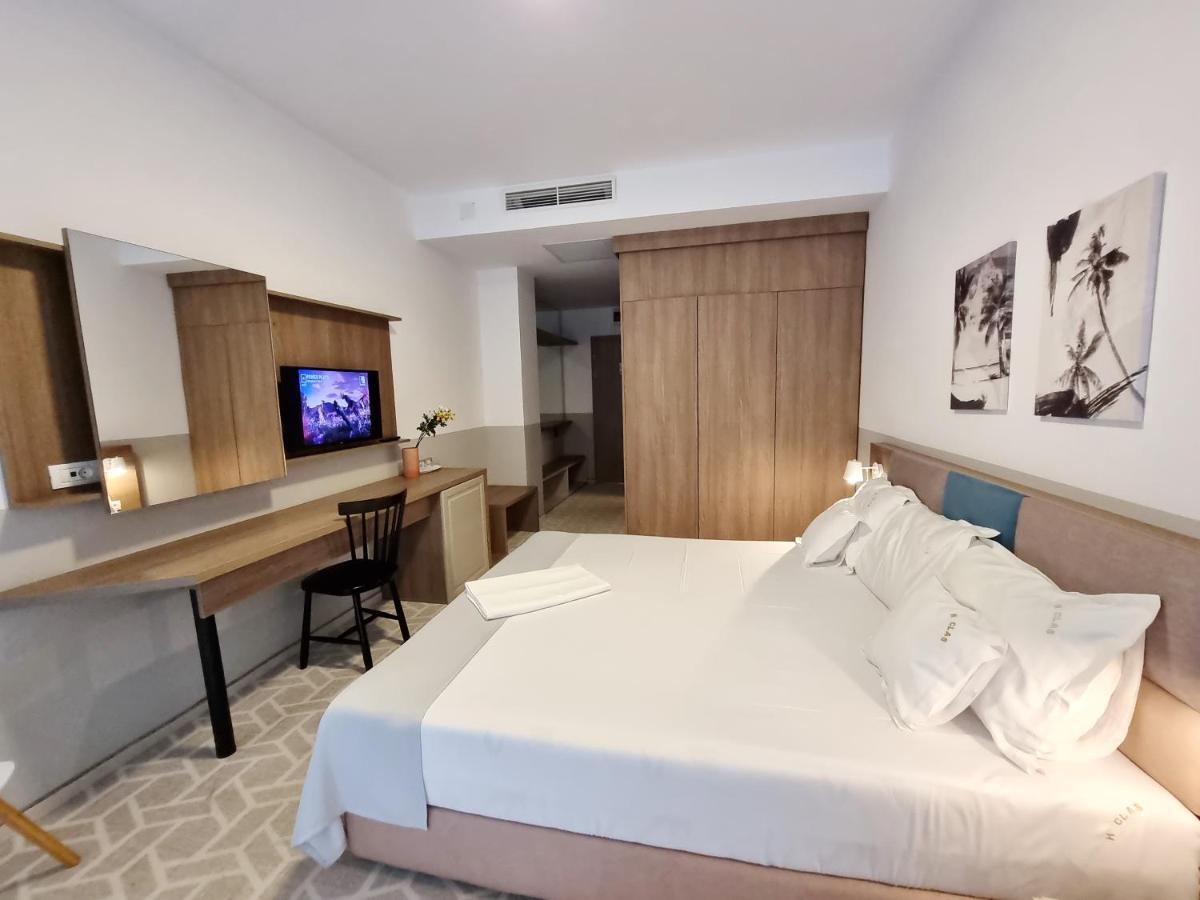 Hotel Clas Mamaia Nord Navodari Exterior photo
